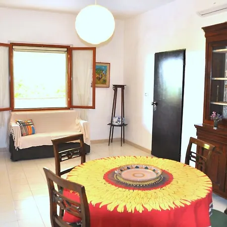 Casa La Pennica Holiday home *